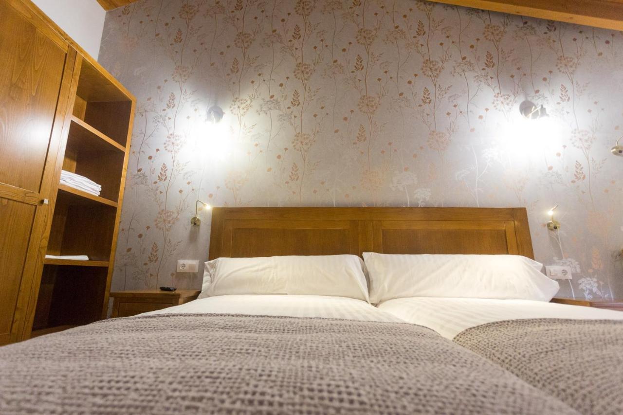 Casa Da Ponte De Penas Hotell Melide Eksteriør bilde